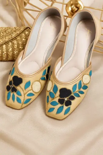 gold embroidered indian juttis women handcrafted footwear traditional fashion